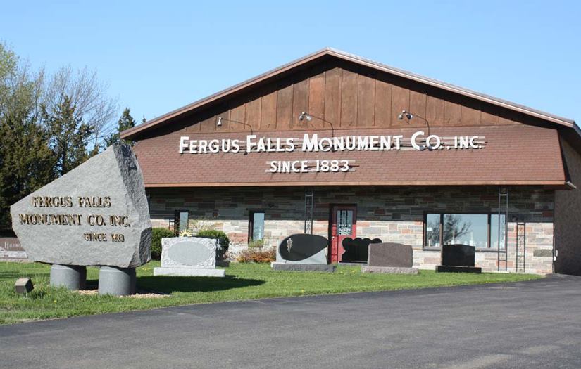 Fergus Monument Logo