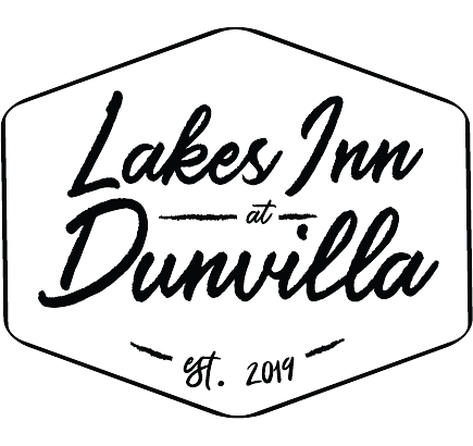 Lakes Inn at Dunvilla Logo